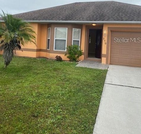 719 Versailles Ln, Kissimmee, FL 34759-7033
