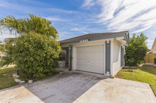 11885 Suellen Cir, West Palm Beach, FL 33414-6276