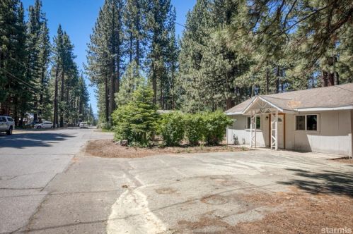 2977 Oakland Ave, South Lake Tahoe, CA 96150-7849
