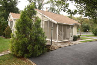 1122 Laurel St, Lebanon, PA 17046-2853