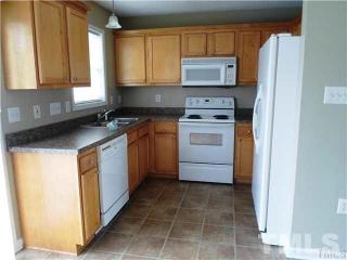 78 Ariel St, Lillington NC  27546-6174 exterior