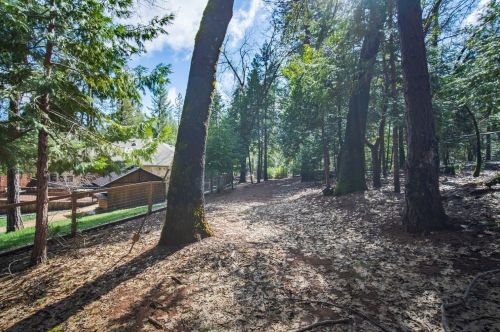 5752 Arrowhead Dr, Michigan Bluff CA  95631-9604 exterior