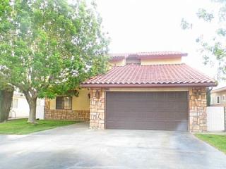 26864 Lakeview Dr, Helendale, CA 92342-7807