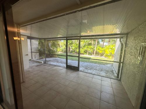 1659 Crossing Cir, Palm City FL  34990-2465 exterior