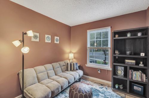 1706 Dahlia Ct, Jackson Twp NJ  08527-4133 exterior