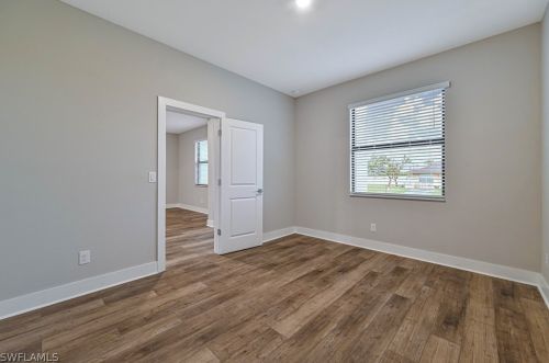 2614 2 Ave, Cape Coral FL  33914-4491 exterior
