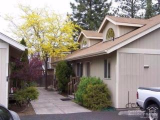 420 Mckinley Ave, Bend, OR 97702-1702