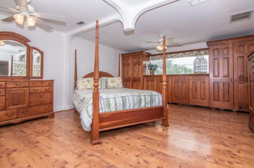 3325 Gulf Winds Cir, Brooksville FL  34607-3027 exterior