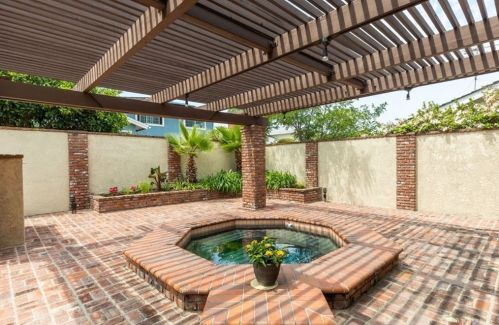 2510 232 St, Torrance CA 90505-3106 exterior