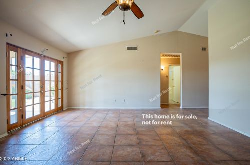 2601 79th Dr, Phoenix AZ  85043-7455 exterior