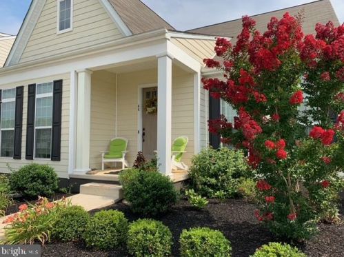 44 Meadow Creek Ln, Navy Sup Dpt, PA 17050-4162