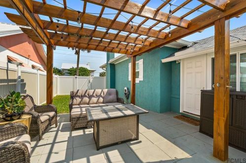 812 Central Ave, Flagler Beach FL  32136-3337 exterior