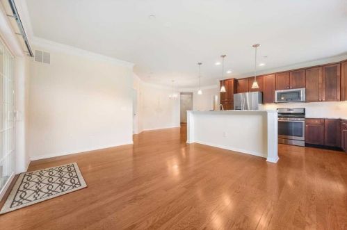 2004 Bennington Dr, Fishkill NY exterior