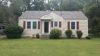 205 Greenview Dr, Columbia, TN 38401-2307