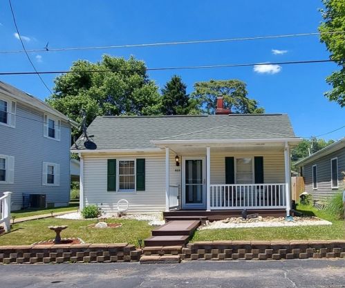 828 Isobel St, Harwick, PA 15049-8938