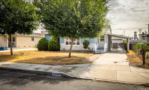 970 12th St, Colton, CA 92324-2702