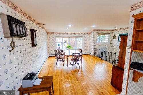 223 Meadow Dr, Yardley PA  19067-1311 exterior