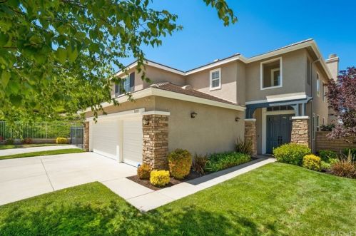 18335 Nightingale Ct, Santa Clarita, CA 91387-8134