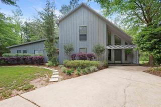 1642 Eagle St, Cantonment, FL 32533-8350