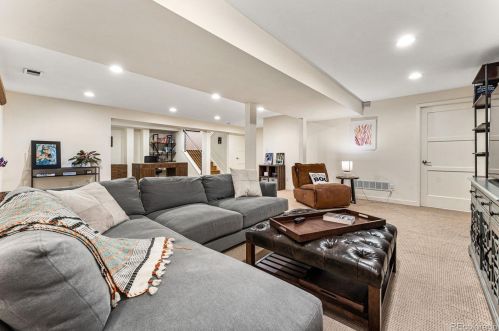 422 Cook St, Denver CO  80206-4425 exterior