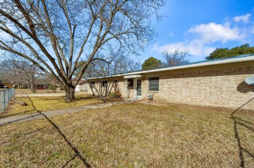 319 Walnut St, Terrell, TX 75160-1645
