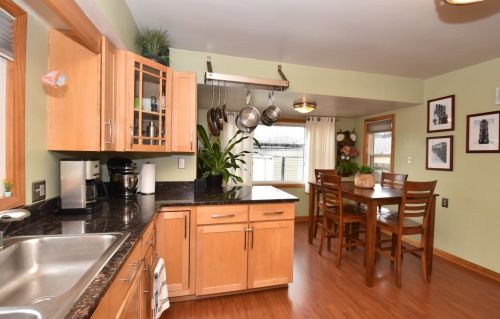 2827 87 St, Milwaukee WI 53222-4730 exterior