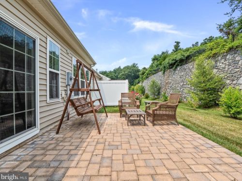 249 Long Point Dr, Fredericksburg VA  22406-5450 exterior