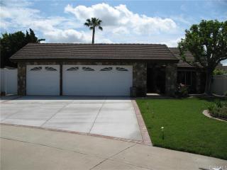 324 Rainier Cir, Placentia, CA 92870-1427