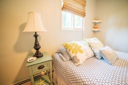 46 King Philip Rd, South Kingstown RI  02882-1102 exterior