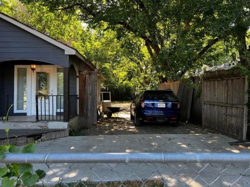 4138 Hammerly Dr, Dallas, TX 75212-1110