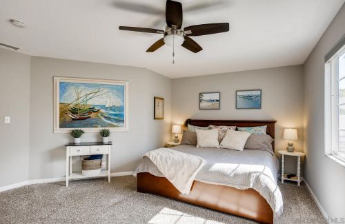 3625 Morlan St, San Diego CA 92117-1038 exterior