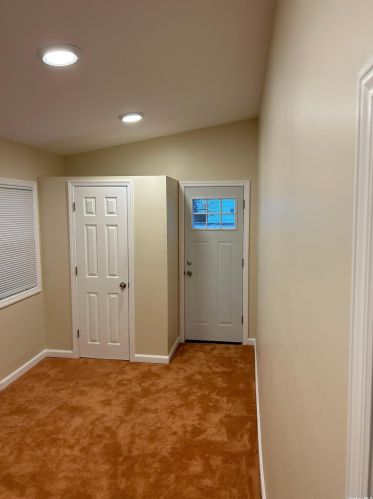 135 Broadway, Jamaica NY  11414-3932 exterior