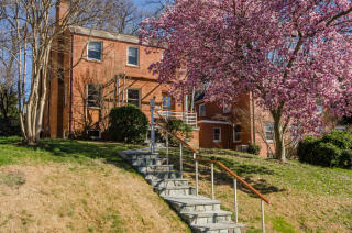 2805 Rittenhouse St, Washington, DC 20015-1521