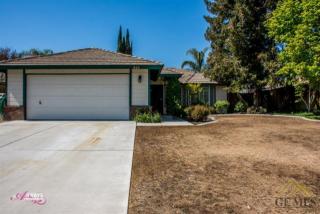 905 Silver Oak Dr, Bakersfield, CA 93312-4047
