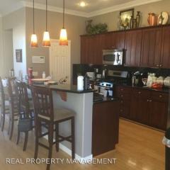 8 Mohansic Rd, Henderson NV  89052-6647 exterior