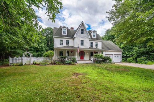 45 Ladyslipper Ln, Norwich, CT 06360-2659