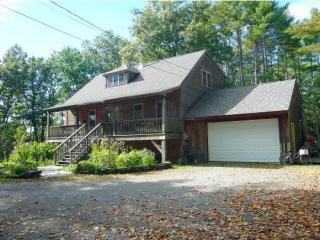251 Fox Farm Rd, Brattleboro, VT 05301-9135