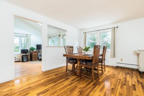 16 Snell Rd, Lee NH  03861-6719 exterior