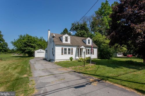 2361 Route 309, Orefield, PA 18069-2421