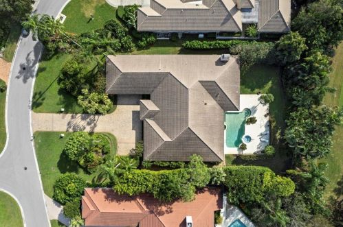 13781 Monaco Way, West Palm Beach, FL 33410-1255