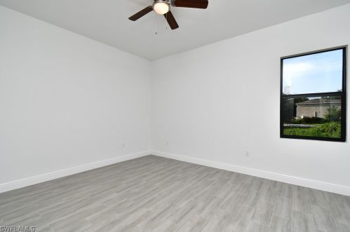 422 Progress Ave, Lehigh Acres FL 33974-0459 exterior