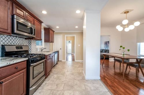 122 49th St, Bayonne NJ  07002-3135 exterior