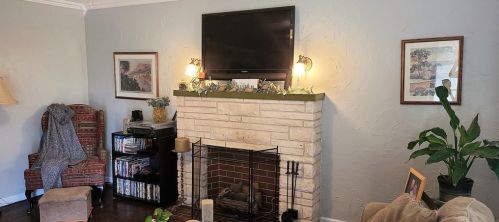 2819 Willow Park St, Fort Worth, TX 76118-6627
