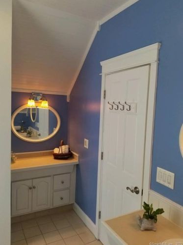 6 Jeremy Dr, East Lyme CT  06333-1544 exterior