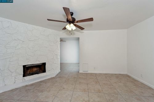 349 Pantano Cir, Pacheco CA  94553-5636 exterior