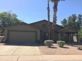 6331 Beverly Ln, Glendale, AZ 85306-1631