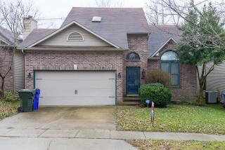 2864 Gateway Park Ln, Lexington, KY 40511-8748