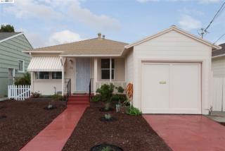 720 38th St, Richmond, CA 94805-1718