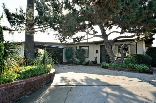 8196 Larch Cir, Buena Park, CA 90620-3319