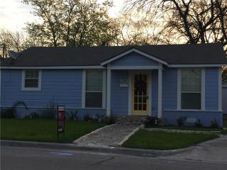 210 Byrne St, Mckinney TX  75069-3742 exterior